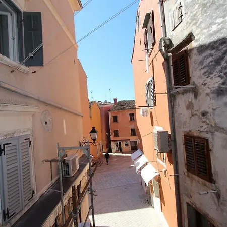 Bea & Leo Apartament